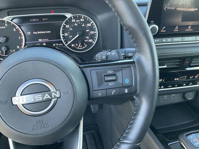 Used 2023 Nissan Rogue SV w/ SV Premium Package image 21