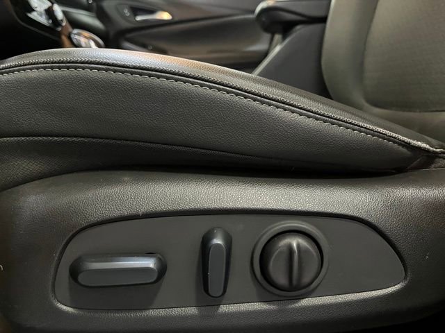 Used 2023 Buick Encore GX Select w/ Sport Touring Package AWD/4WD image 15