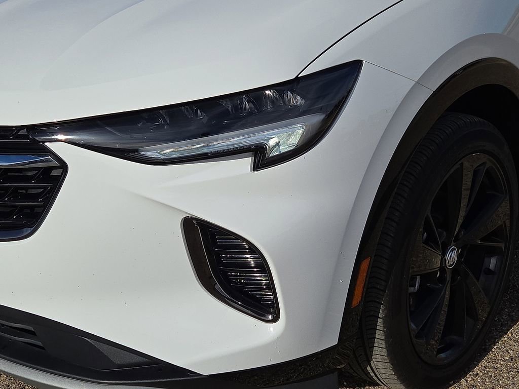 Used 2023 Buick Envision Essence w/ Sport Touring Package image 9