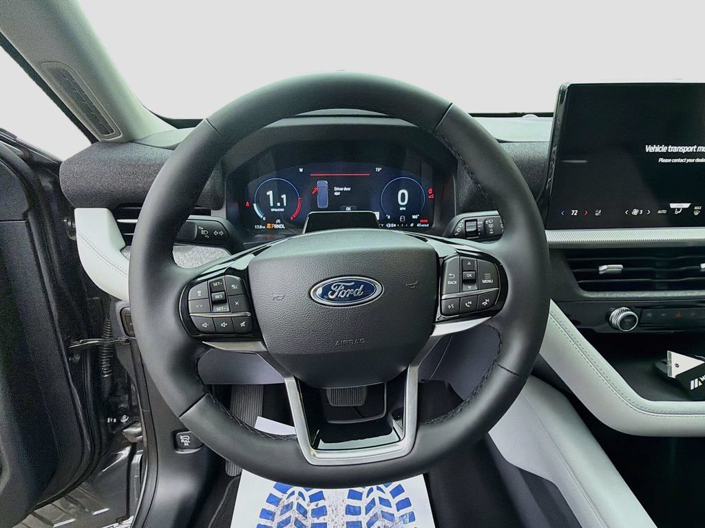 New 2026 Ford Explorer Platinum w/ LUX Leather Package AWD/4WD image 11