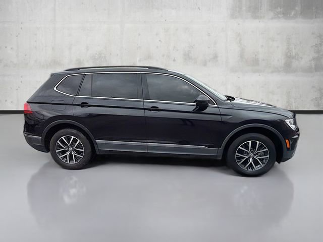 Used 2020 Volkswagen Tiguan SE image 4