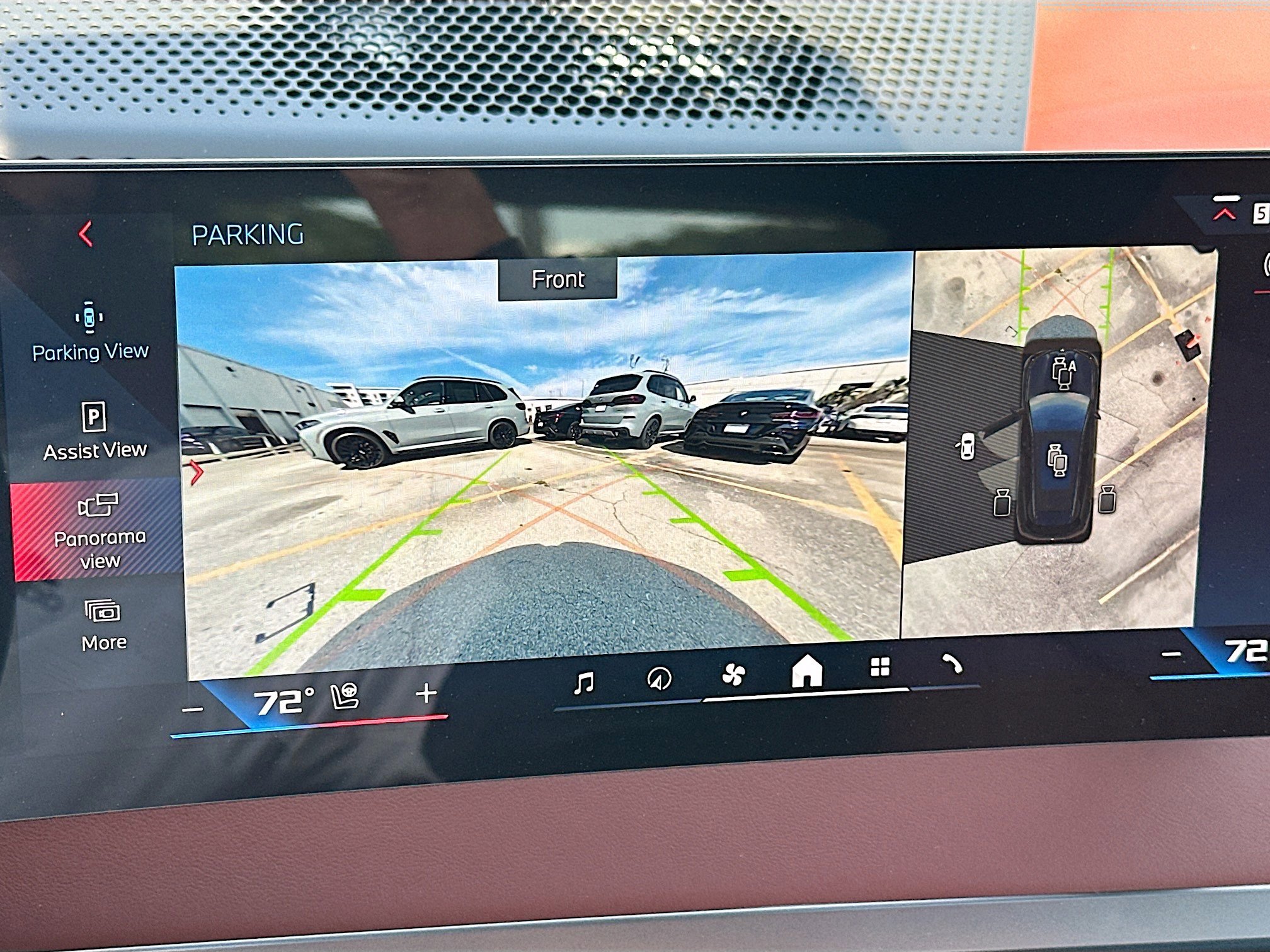 New 2026 BMW iX M70 w/ Executive Package image 12