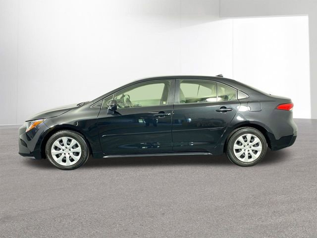 Used 2022 Toyota Corolla LE FWD image 26