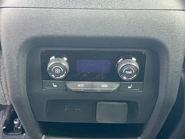 New 2026 Chevrolet Traverse RS w/ LPO, Floor Liner Package FWD image 20