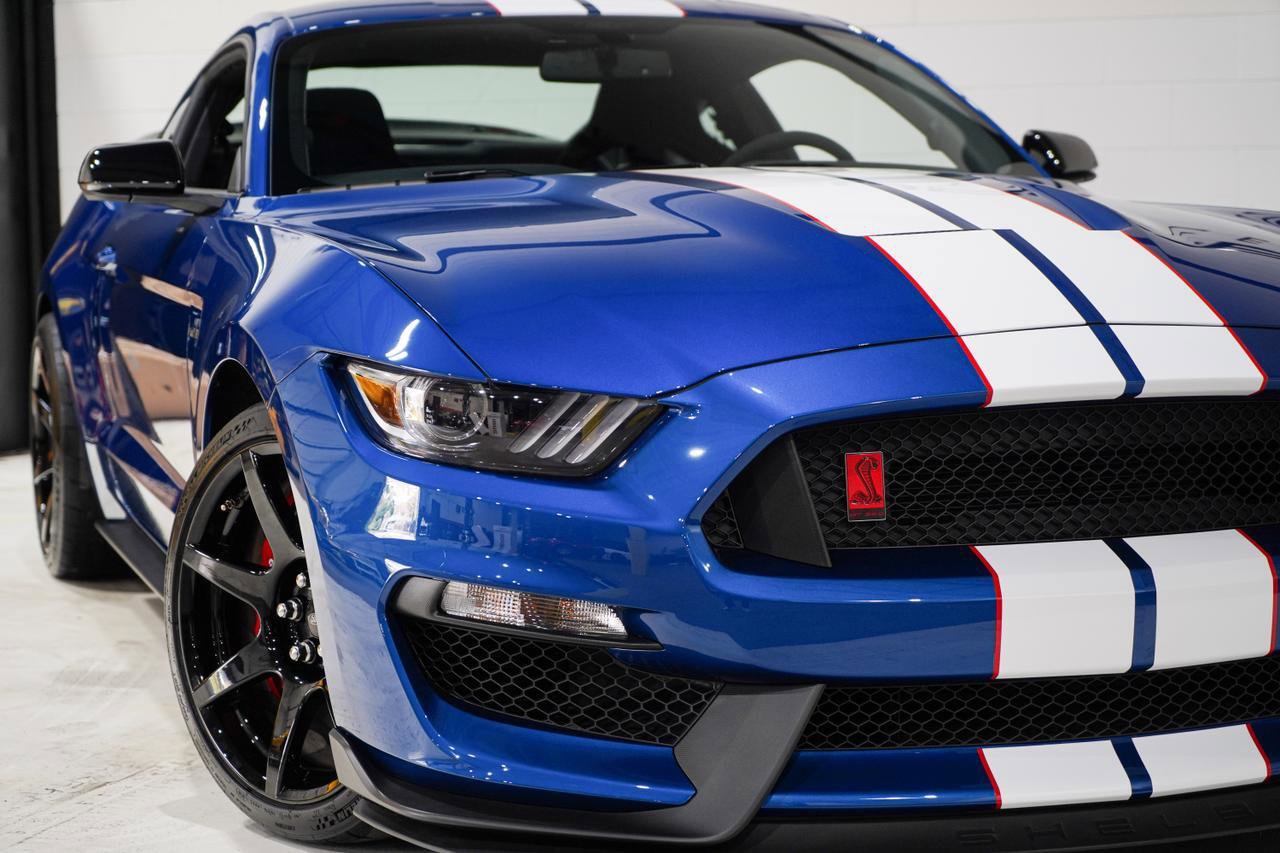 Used 2018 Ford Mustang Shelby GT350R w/ GT350R Equipment Group 920A RWD image 26