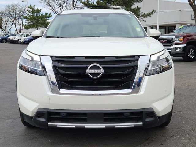 Certified 2024 Nissan Pathfinder Platinum AWD/4WD image 5