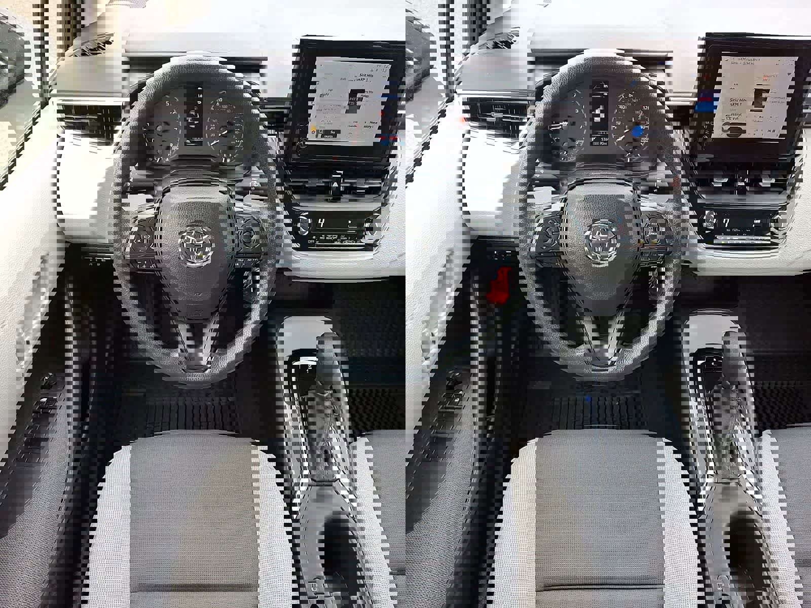 Used 2023 Toyota Corolla LE FWD image 13