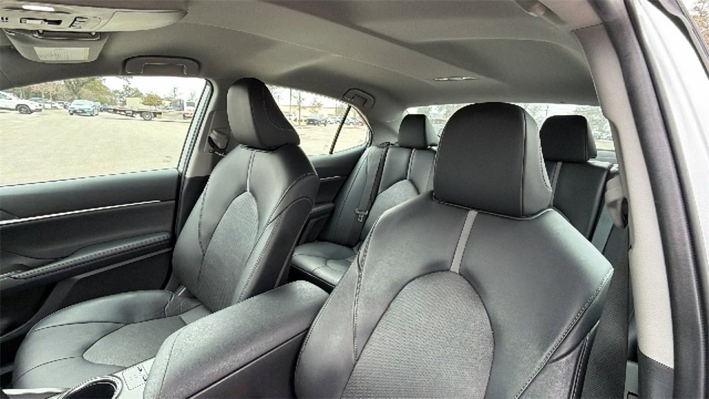 Used 2024 Toyota Camry XSE image 19
