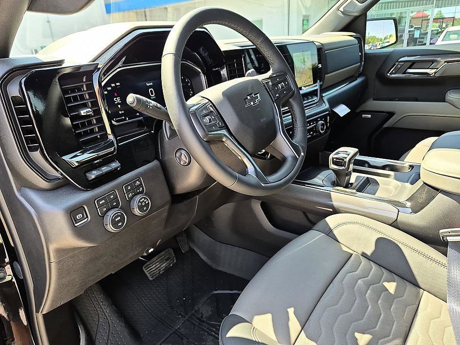 New 2026 Chevrolet Silverado 1500 ZR2 AWD/4WD image 16