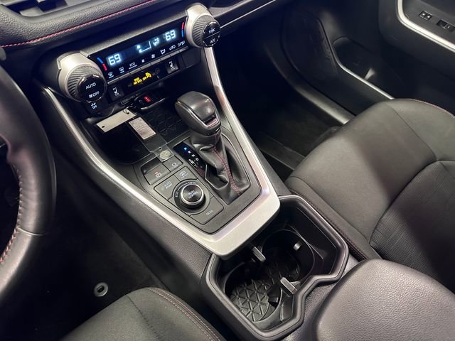 Certified 2024 Toyota RAV4 SE image 25