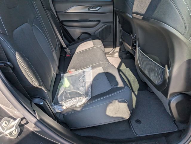 New 2026 Jeep Grand Cherokee Laredo RWD image 27