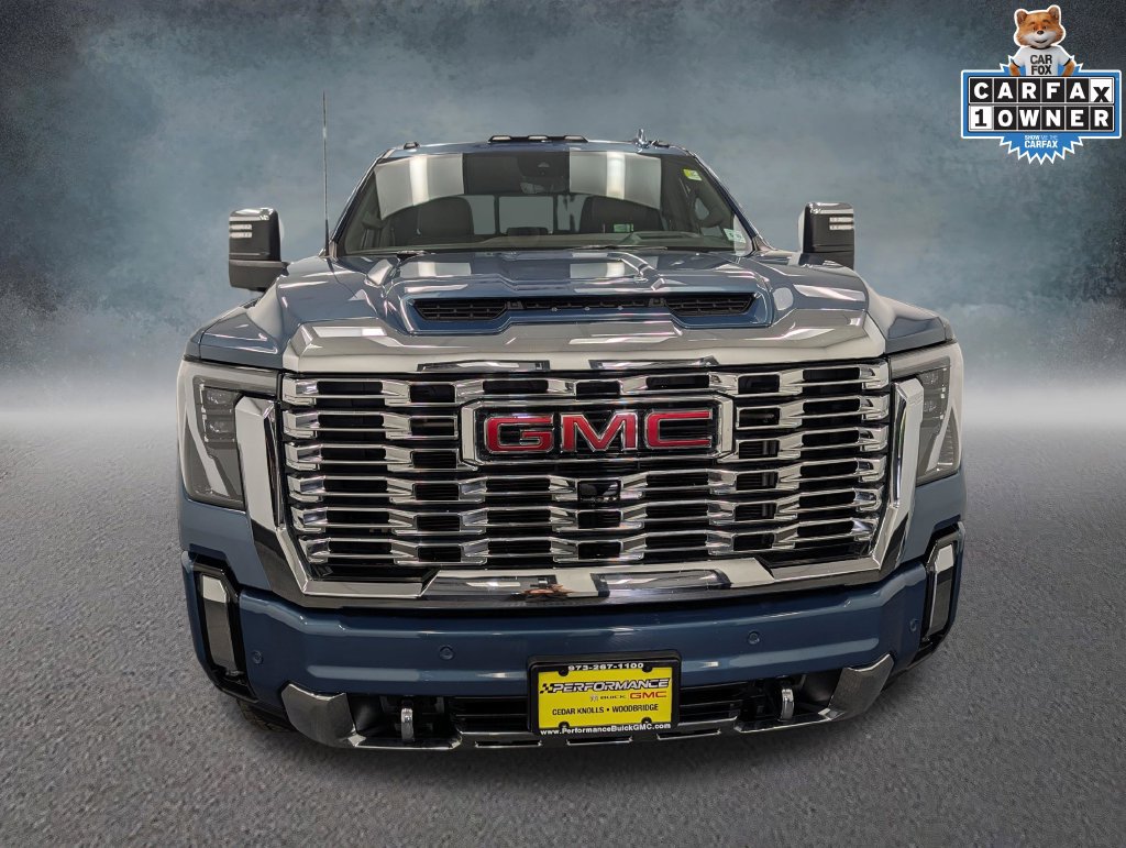Used 2025 GMC Sierra 2500 Denali w/ Denali Reserve Package AWD/4WD image 2