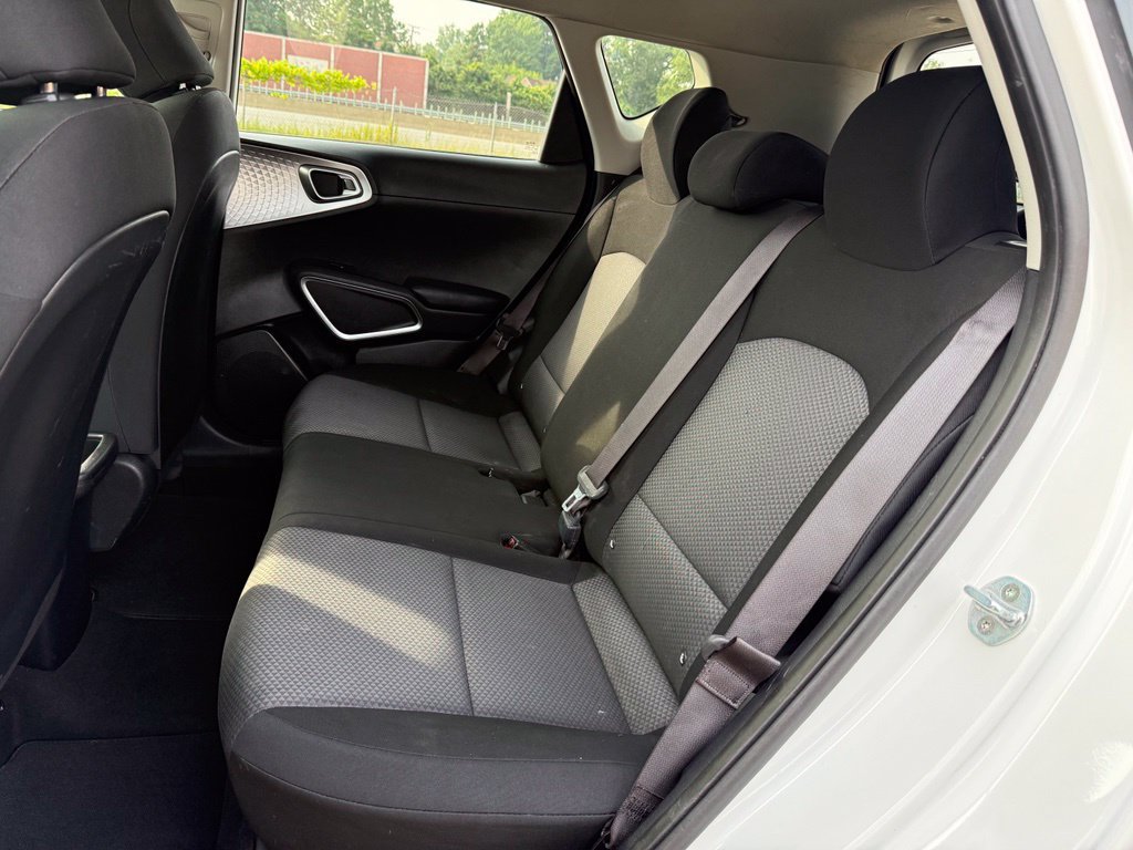 Used 2020 Kia Soul LX FWD image 19