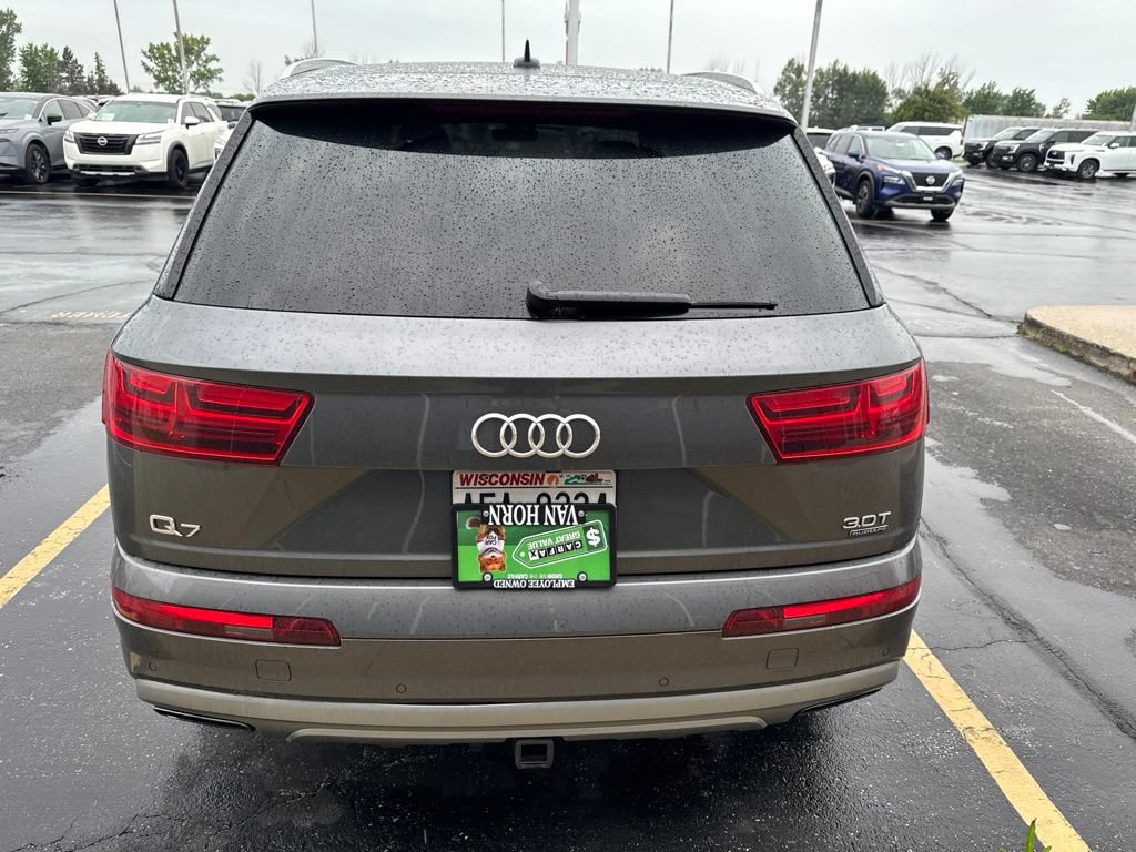 Used 2018 Audi Q7 3.0T Premium Plus AWD/4WD image 15