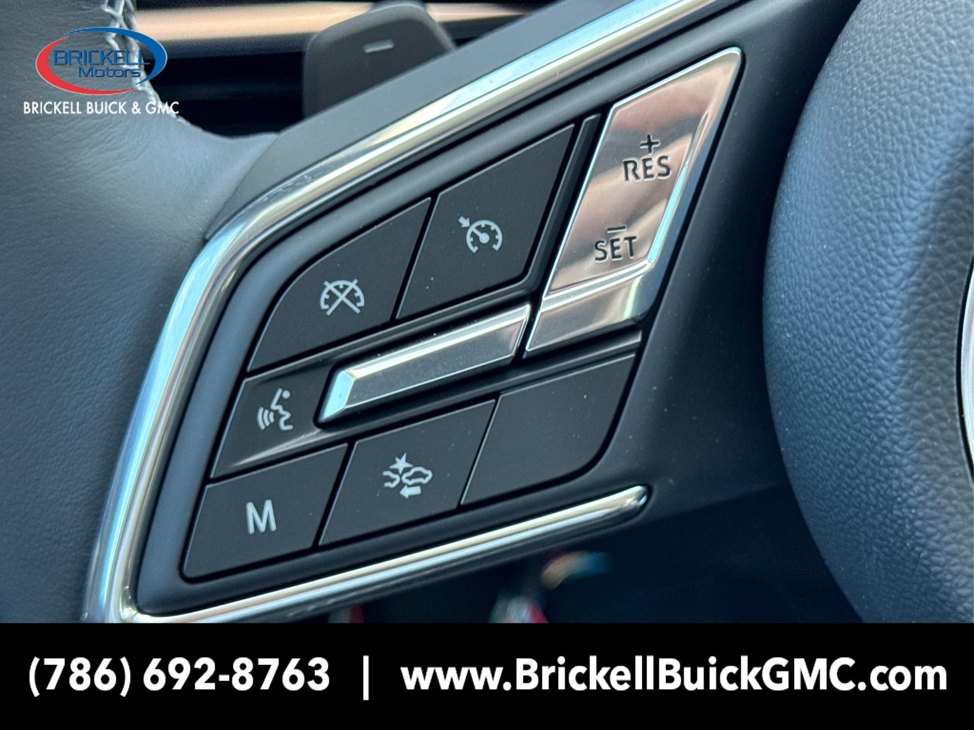 New 2025 Buick Envision Sport Touring image 31