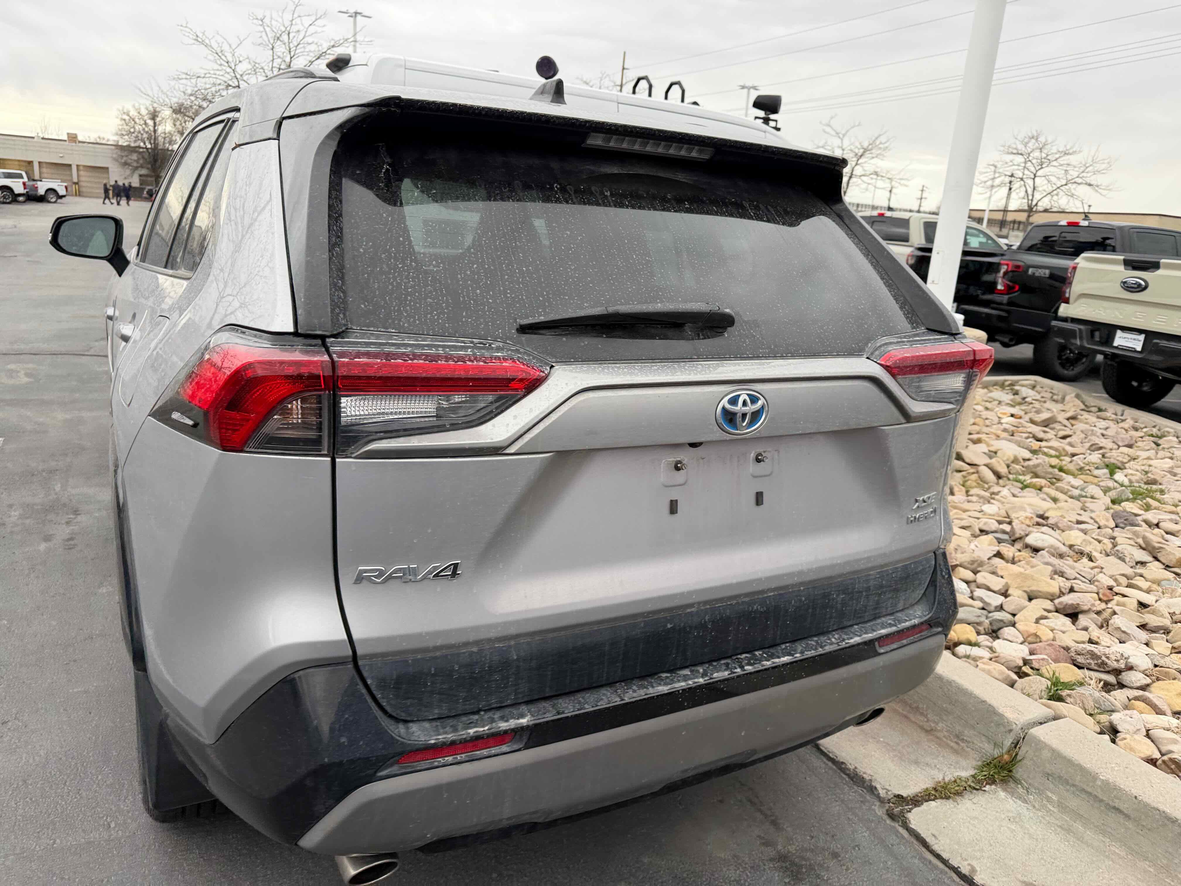 Used 2022 Toyota RAV4 XSE w/ XSE Grade Weather Package image 11