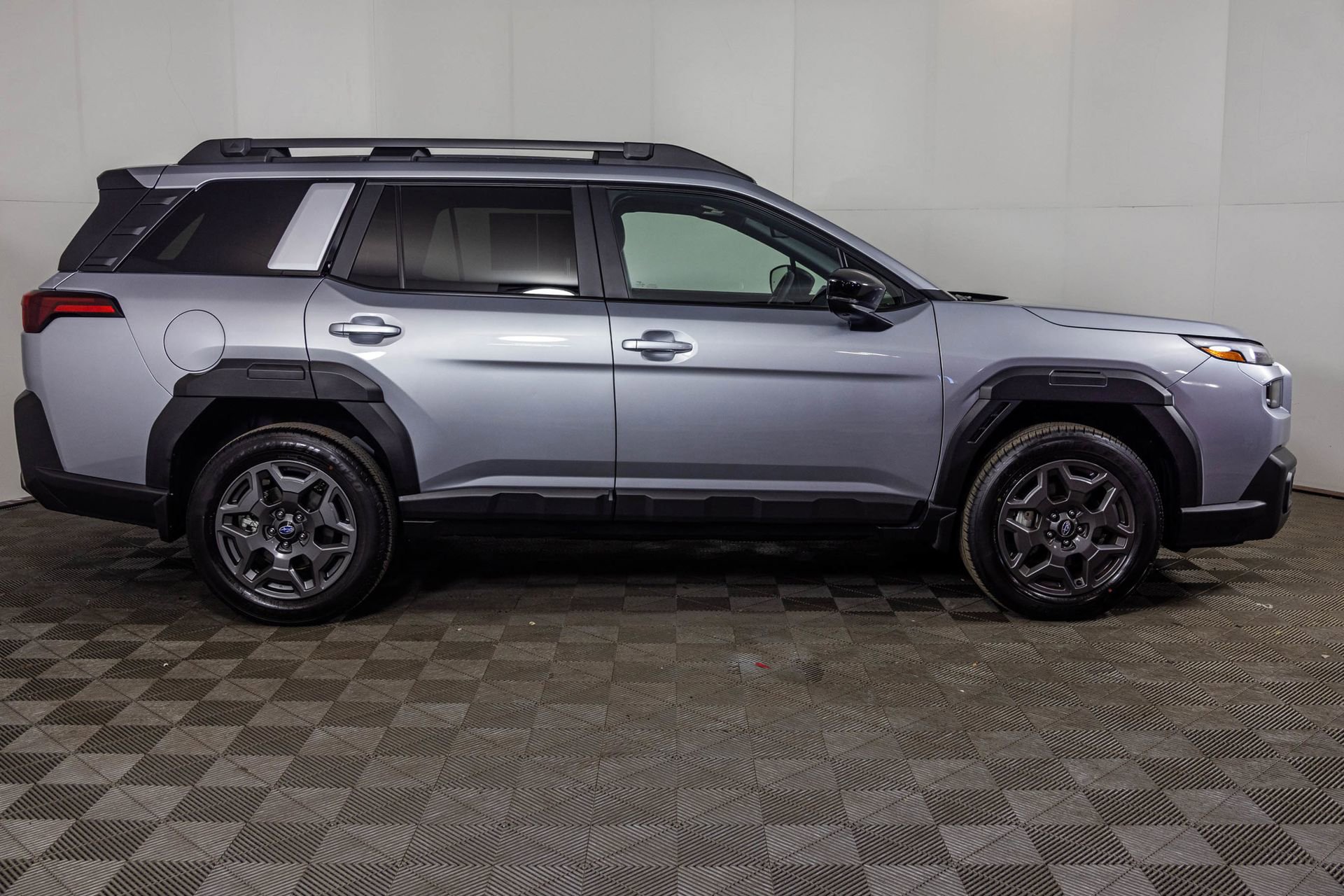 Used 2026 Subaru Outback Premium image 12