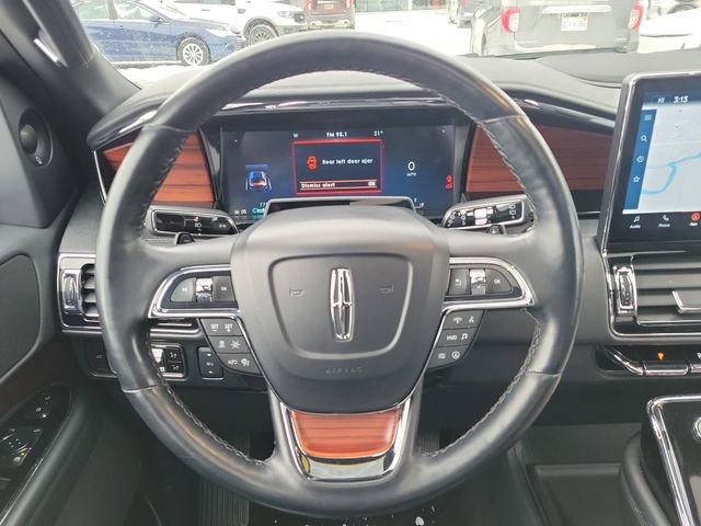 Used 2023 Lincoln Navigator Reserve AWD/4WD image 27