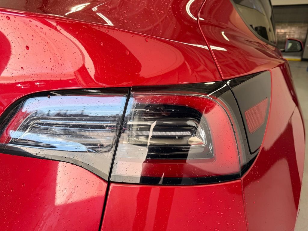 Used 2024 Tesla Model Y Long Range image 5