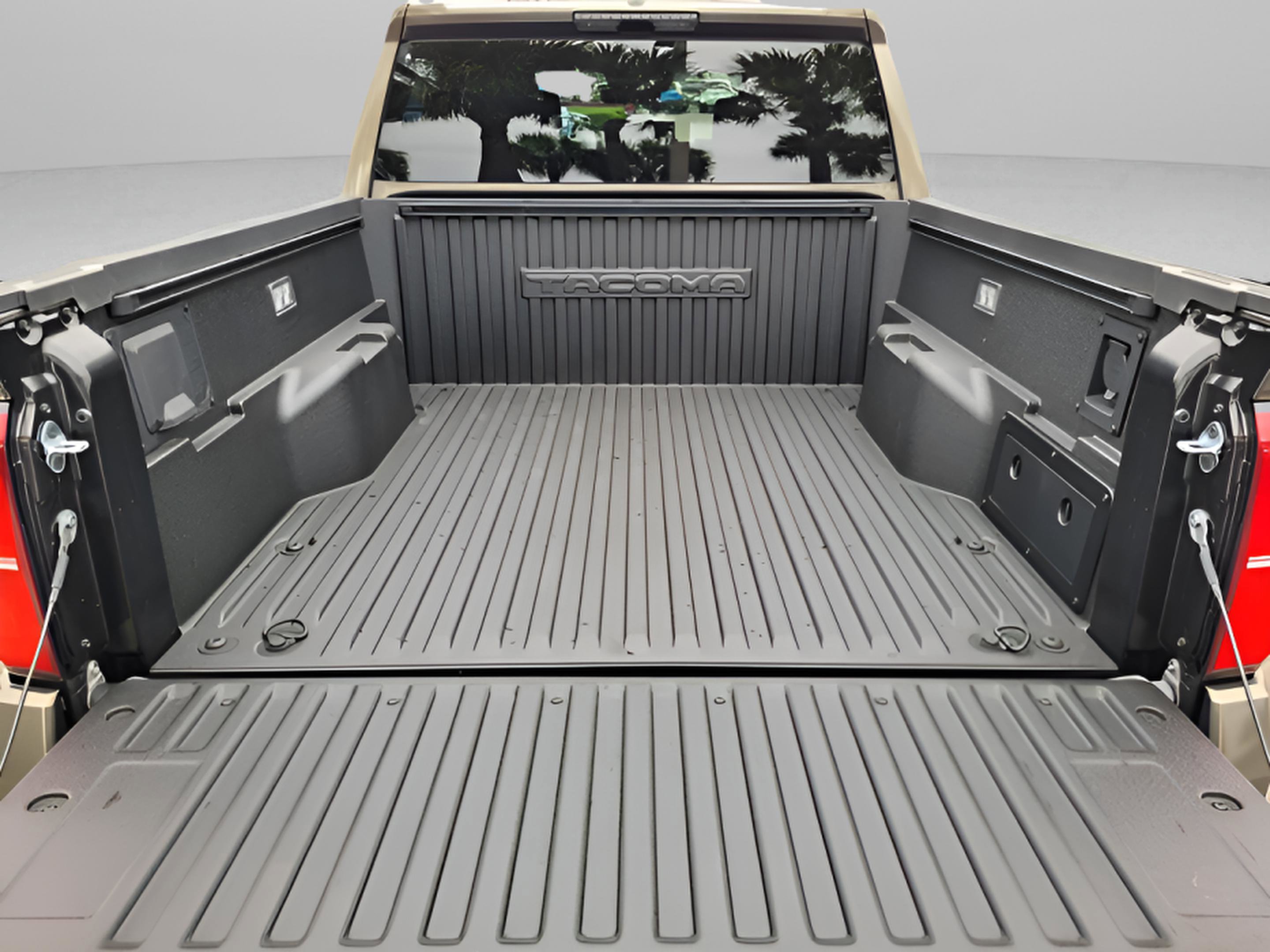 Certified 2025 Toyota Tacoma TRD Off-Road image 9