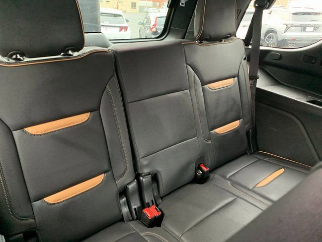 Certified 2024 GMC Yukon AT4 image 19