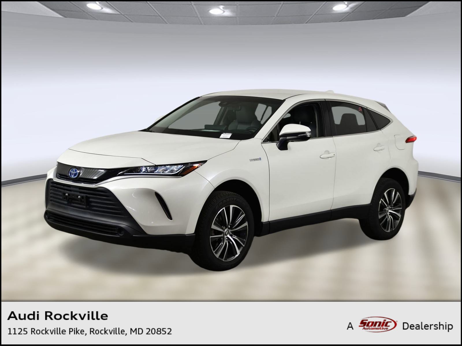 Used 2021 Toyota Venza LE