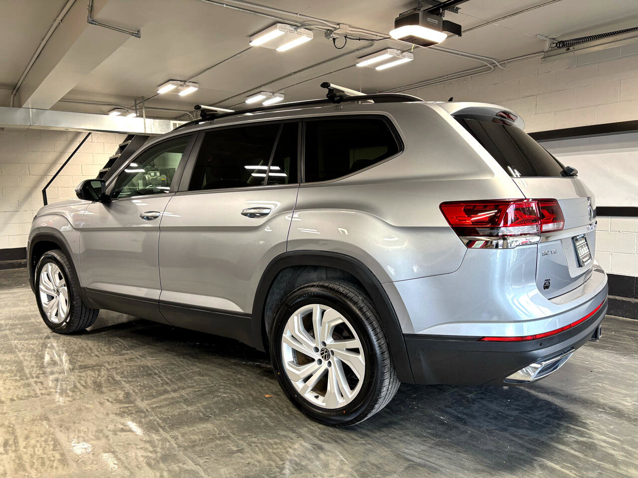 Used 2021 Volkswagen Atlas SE w/ Panoramic Sunroof Package image 7