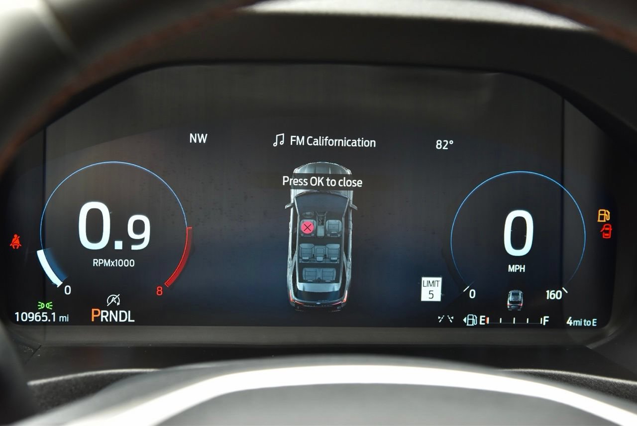 Certified 2025 Ford Explorer Active RWD image 26