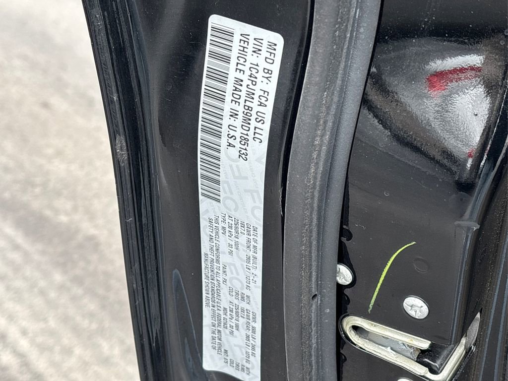 Used 2021 Jeep Cherokee Latitude Plus image 15