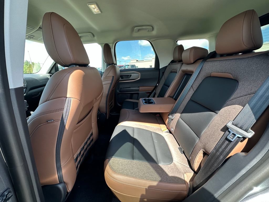 New 2026 Ford Bronco Sport Outer Banks AWD/4WD image 18