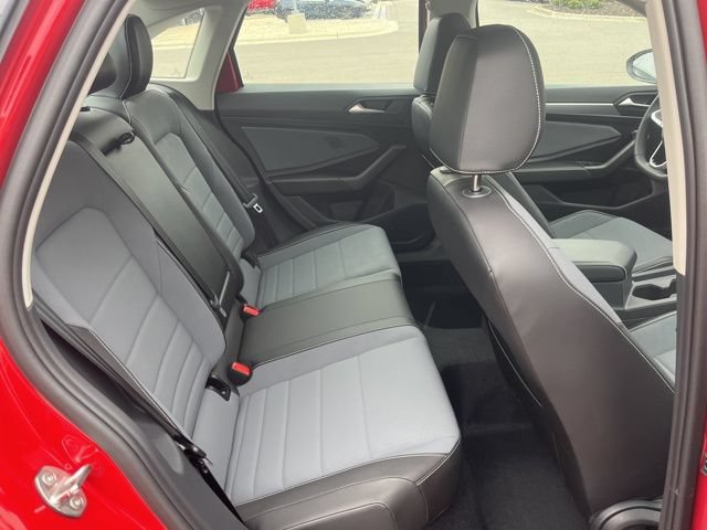 New 2026 Volkswagen Jetta SE FWD image 25