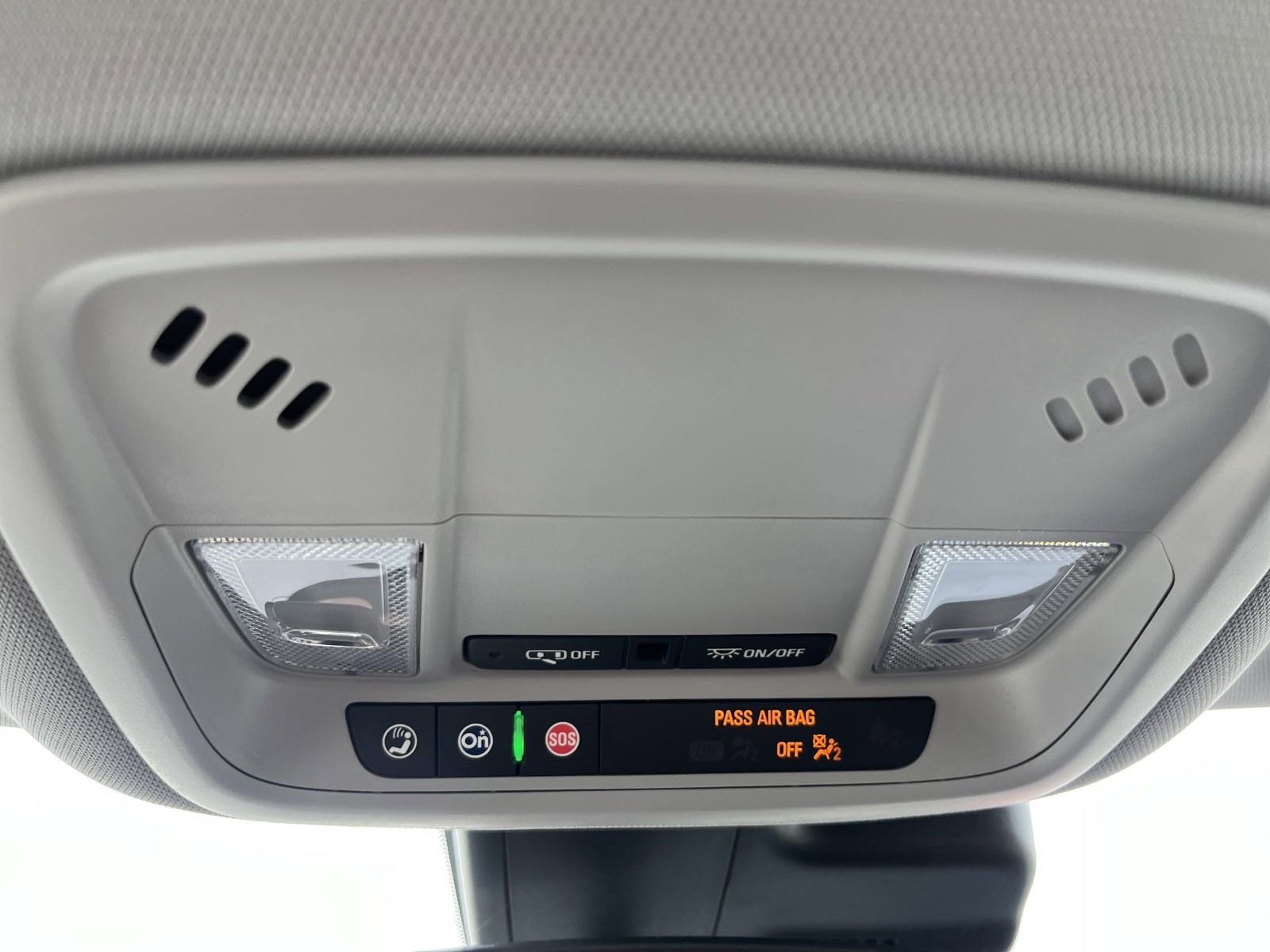 Used 2021 Chevrolet Malibu LT image 16