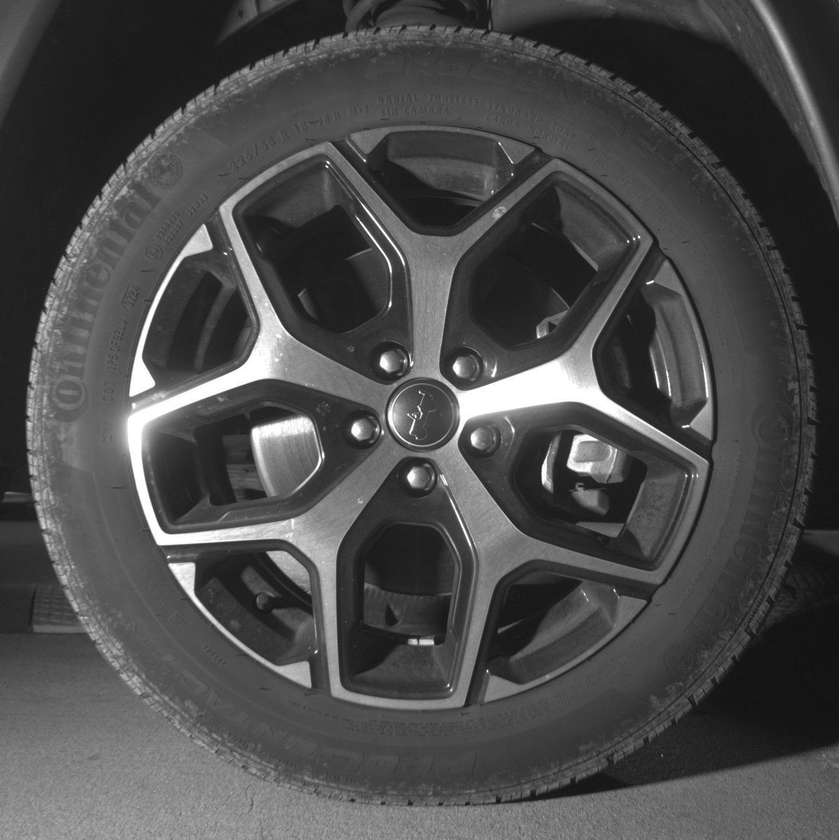 Used 2025 Jeep Compass Limited AWD/4WD image 13