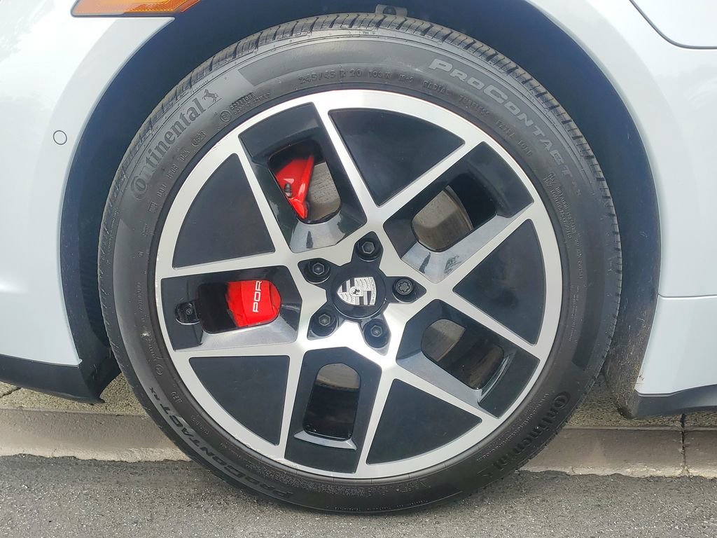 Certified 2025 Porsche Taycan 4S AWD/4WD image 24