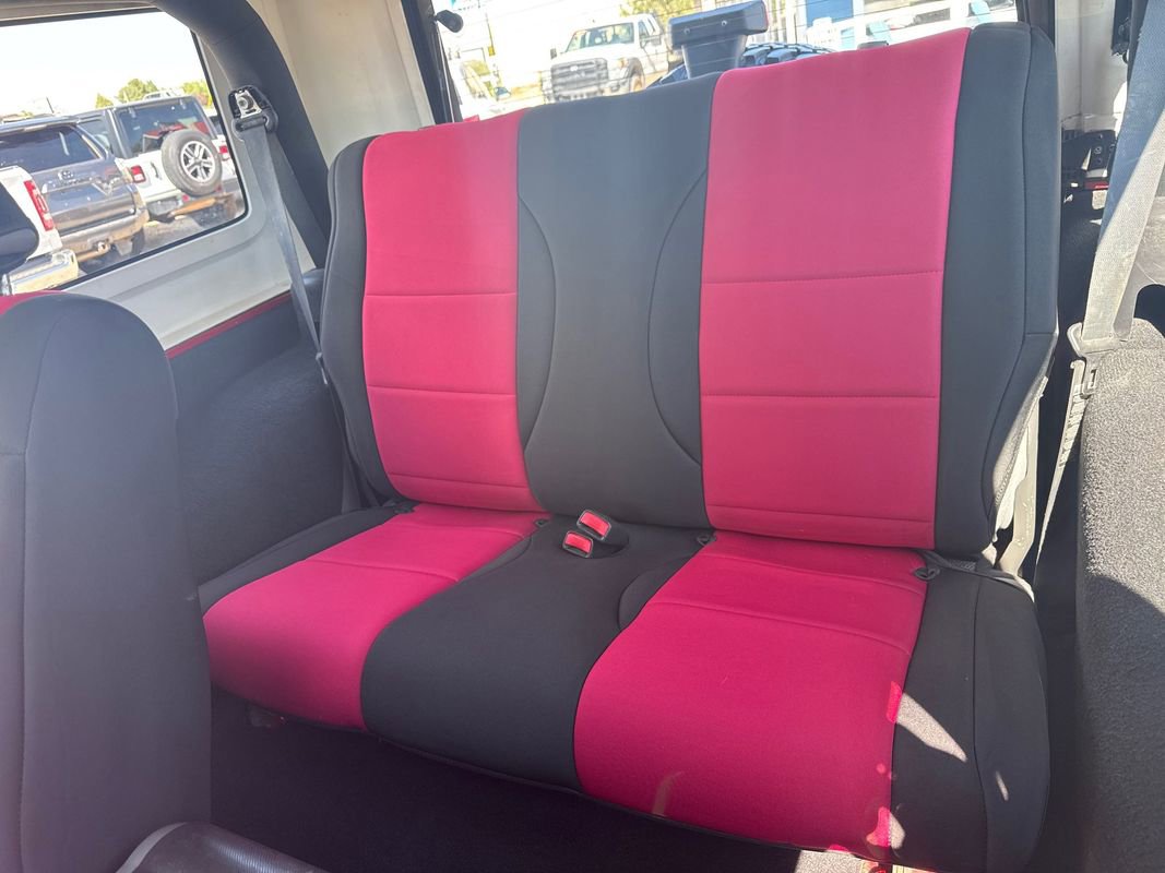 Used 2007 Jeep Wrangler Rubicon w/ Dual Top Group image 7