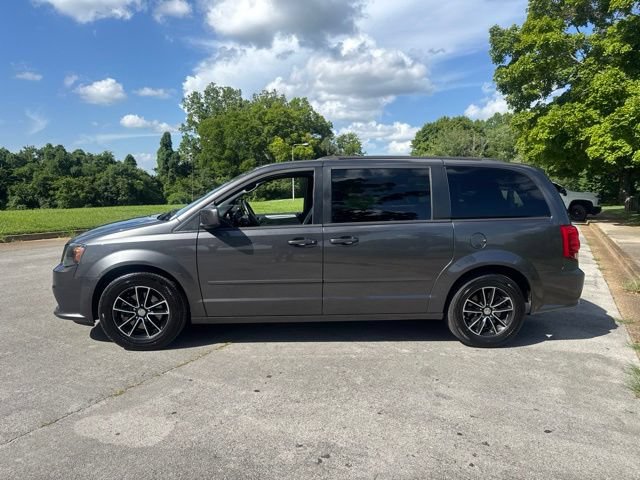 Used 2016 Dodge Grand Caravan R/T FWD image 4