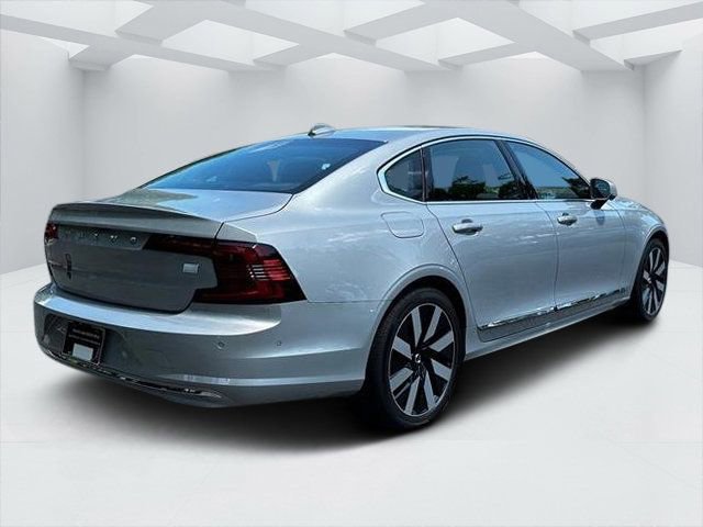 New 2024 Volvo S90 T8 Ultimate w/ Lounge Package AWD/4WD image 3