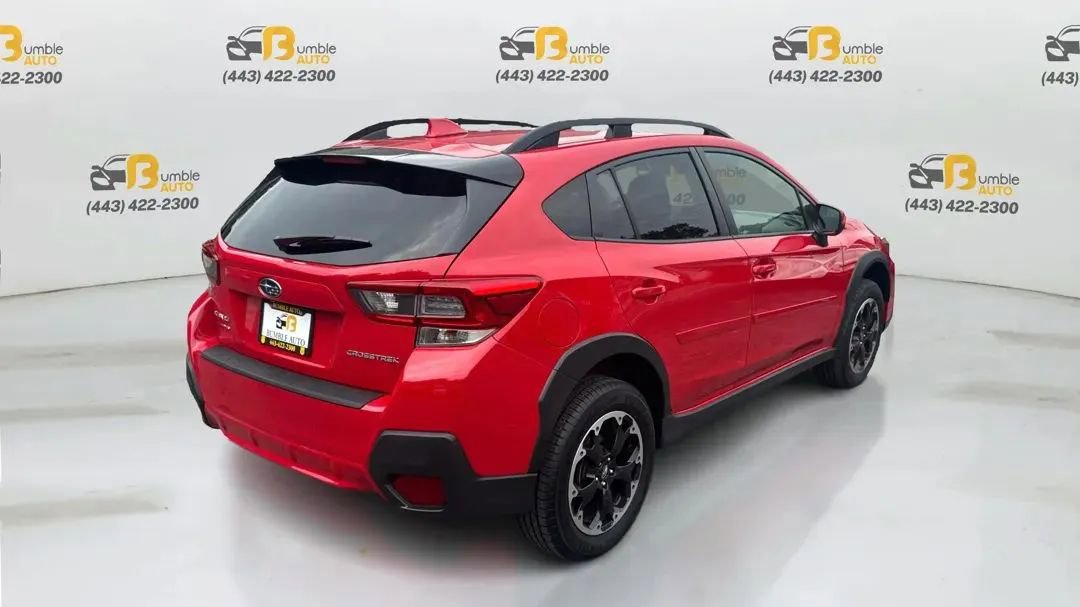 Used 2022 Subaru Crosstrek 2.0i Premium w/ Moonroof Package image 5