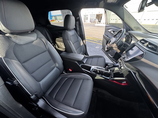 Used 2021 Chevrolet TrailBlazer RS w/ Convenience Package image 11