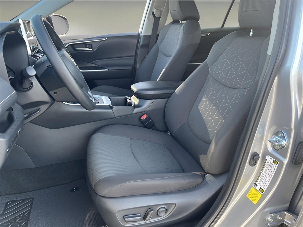 Certified 2023 Toyota RAV4 XLE image 10