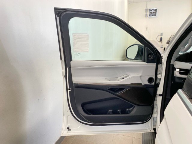 New 2026 Lincoln Navigator L Black Label AWD/4WD image 20