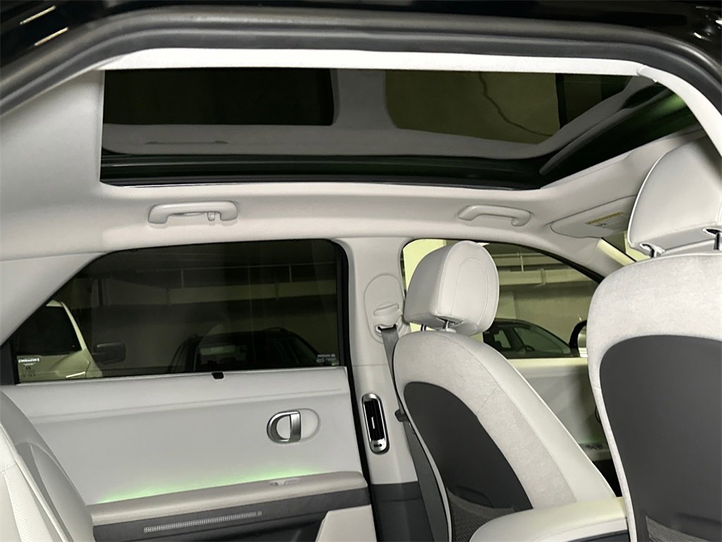 Used 2023 Hyundai Ioniq 5 Limited w/ Cargo Package image 17