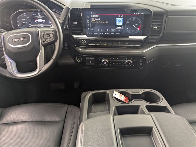 Certified 2025 GMC Sierra 1500 SLT image 24