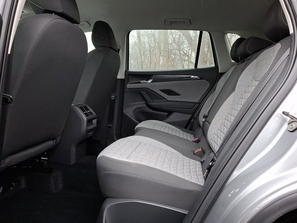 Used 2025 Volkswagen Tiguan S image 9