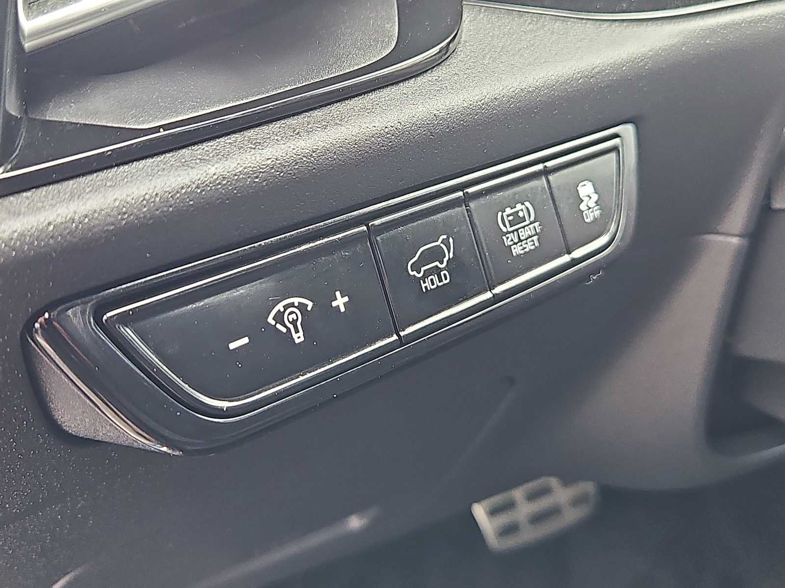 Used 2023 Kia Niro SX Touring FWD image 17