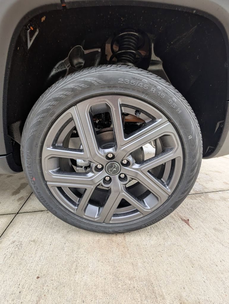 New 2026 Jeep Compass Limited image 40