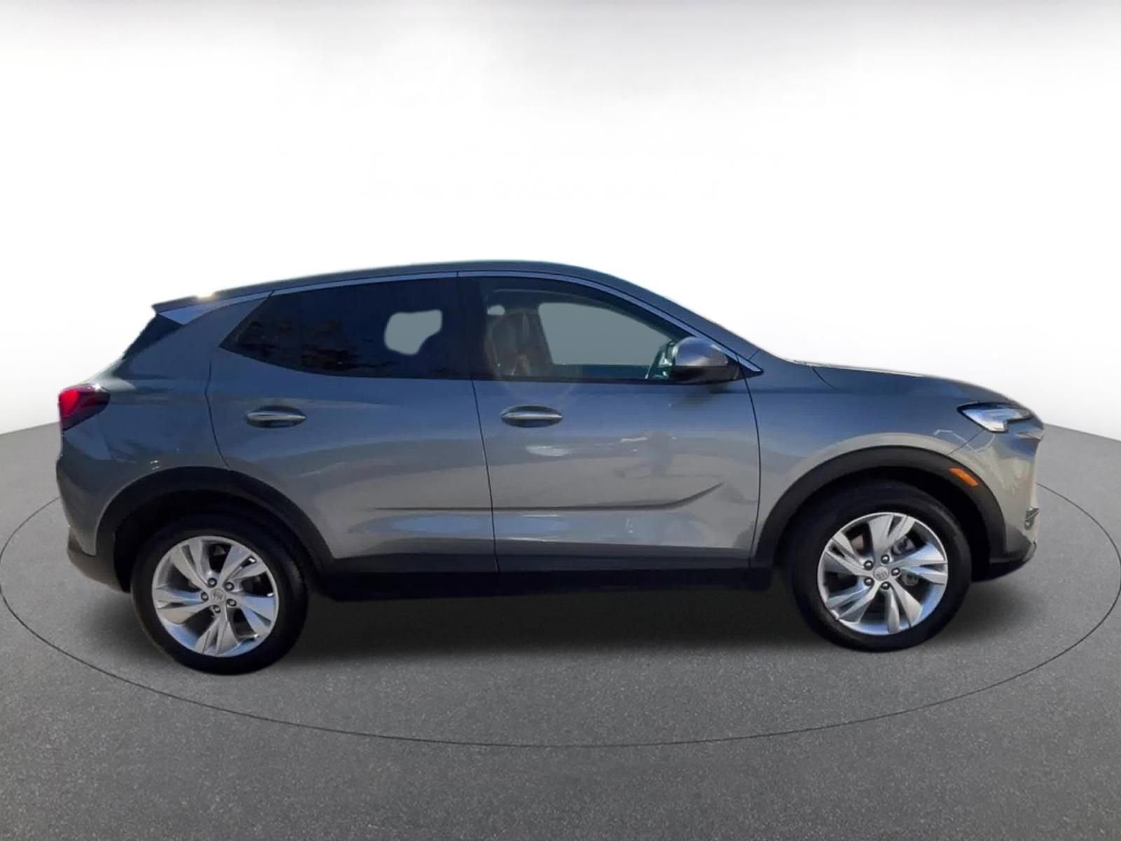 Used 2025 Buick Encore GX Preferred image 16