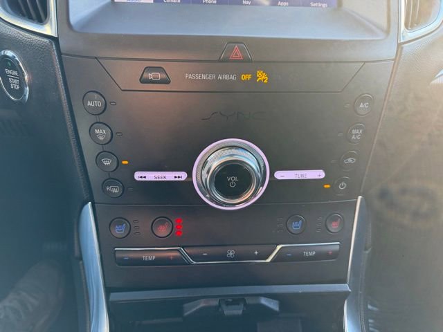 Used 2020 Ford Edge Titanium w/ Equipment Group 301A image 24