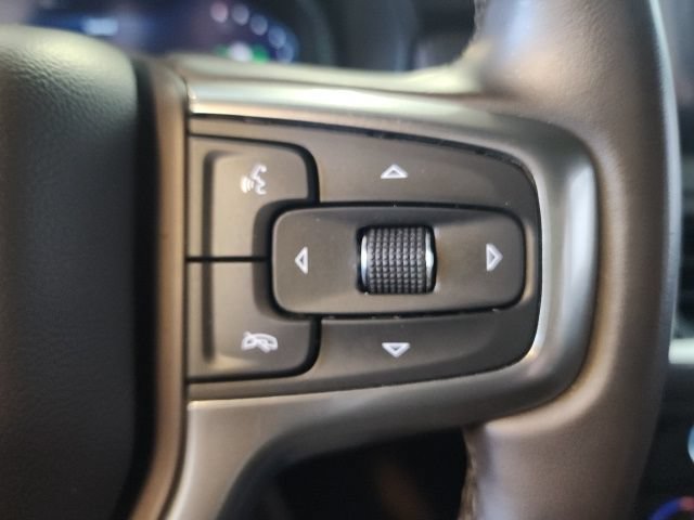 Certified 2024 Chevrolet Suburban LT AWD/4WD image 32