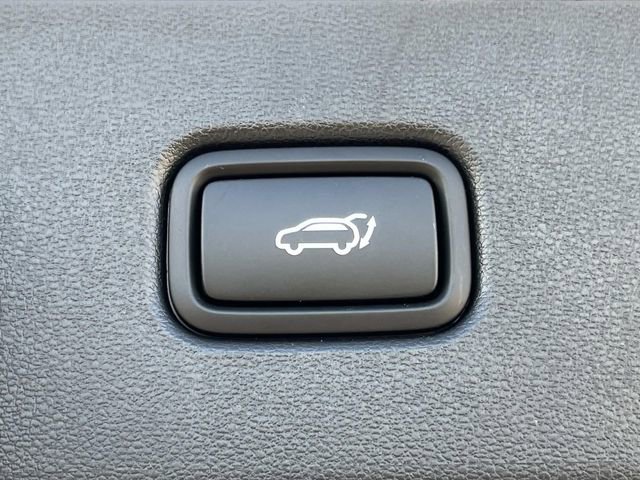 Certified 2025 Hyundai Tucson Limited image 12